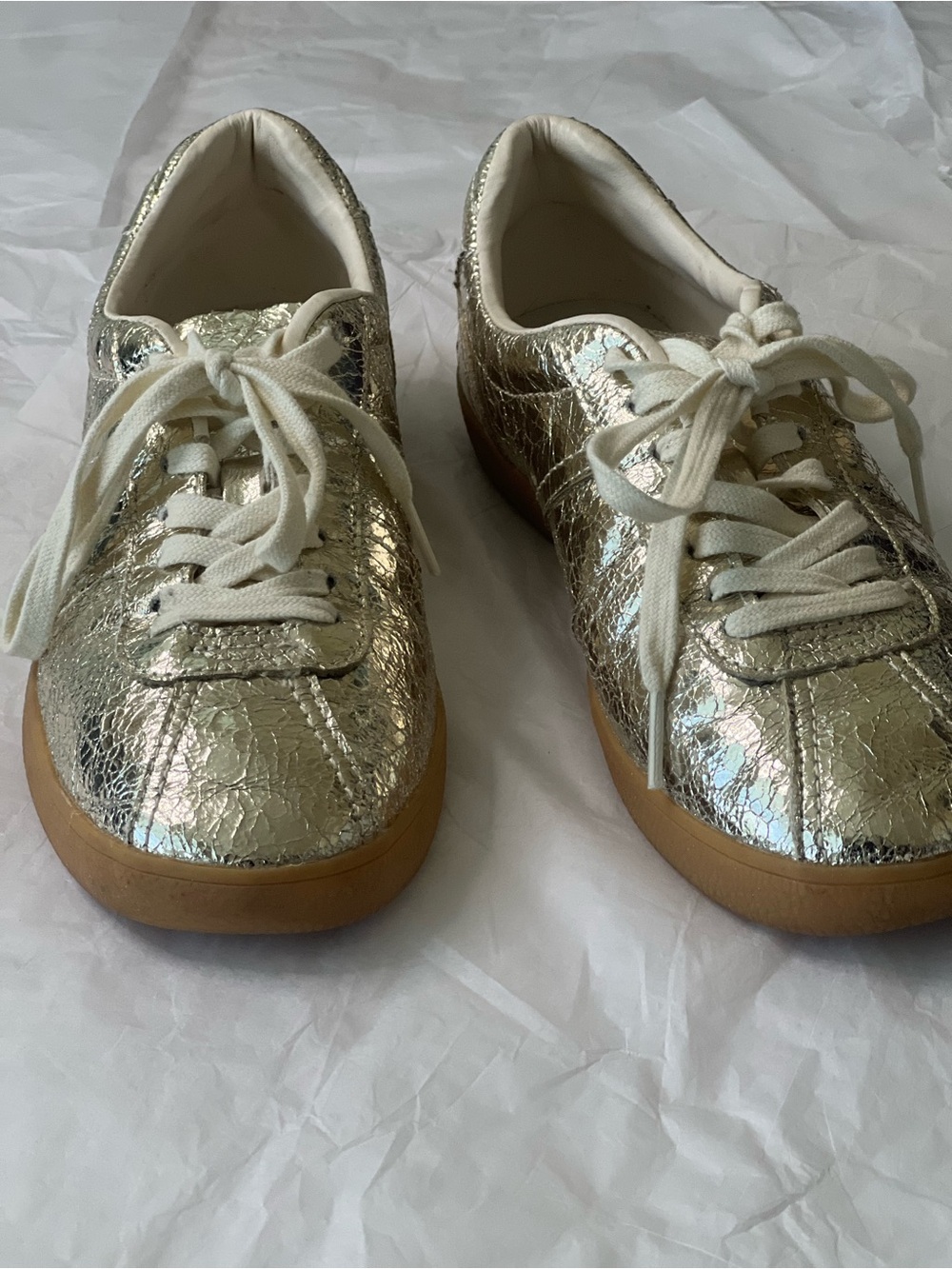 Zara Cracked Metallic Gold Sneakers with Cream Laces - Picture 6 of 15